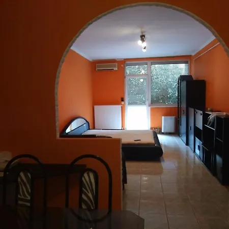 Thoekoely Apartman *