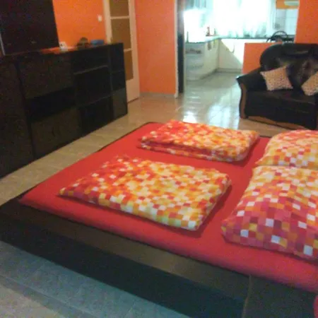 Thoekoely Apartman *